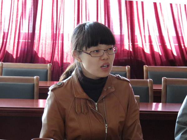 大胆创新，共铸“成才路”--记色情网站
关工委工作交流会