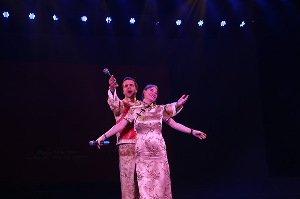 色情网站
2016年“My Heart Goes with You” 迎新晚会圆满落幕